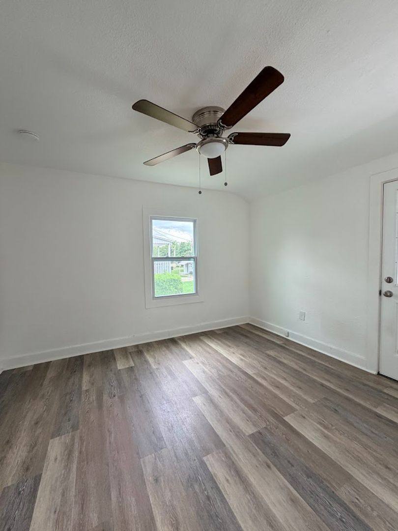 Apartment for rent at 3025 S 12th St, Leesburg, FL 34748