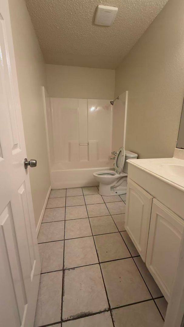 House for rent at 552 Trout St, Rockwall, TX 75032