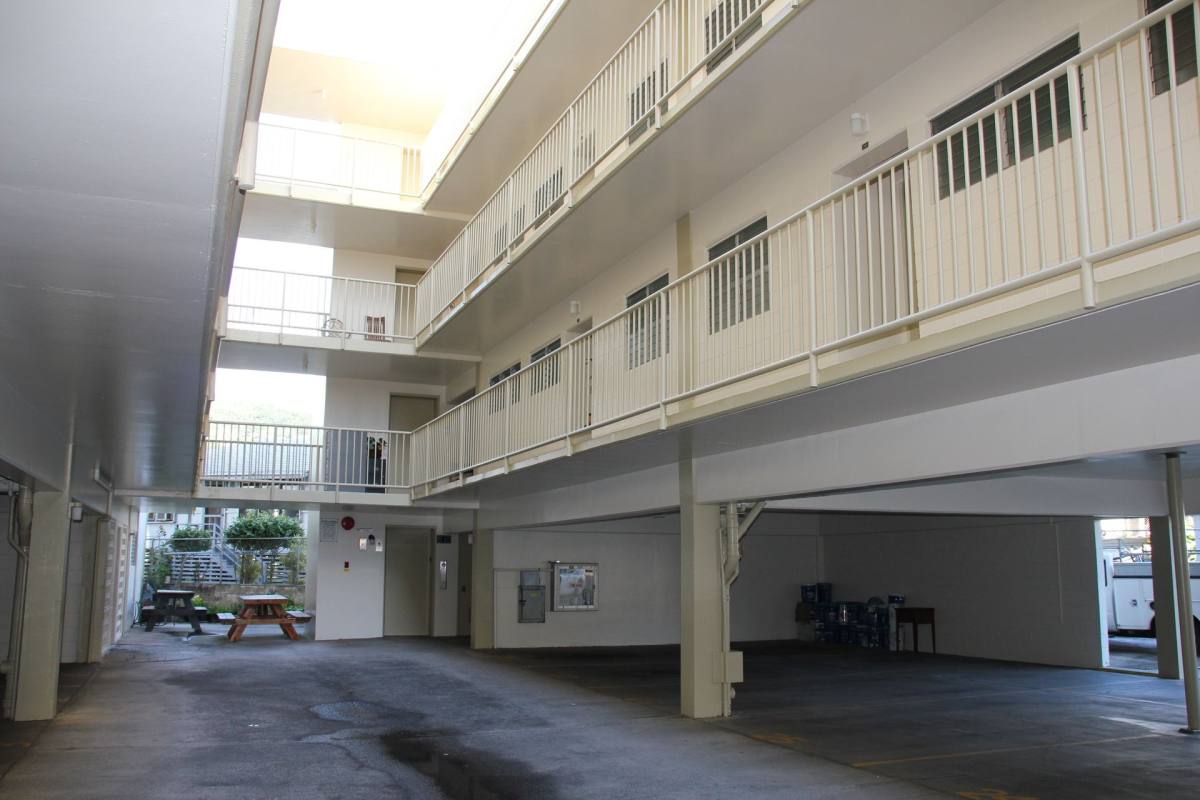 Apartment for rent at 1912 Kalihi St, Honolulu, HI 96819