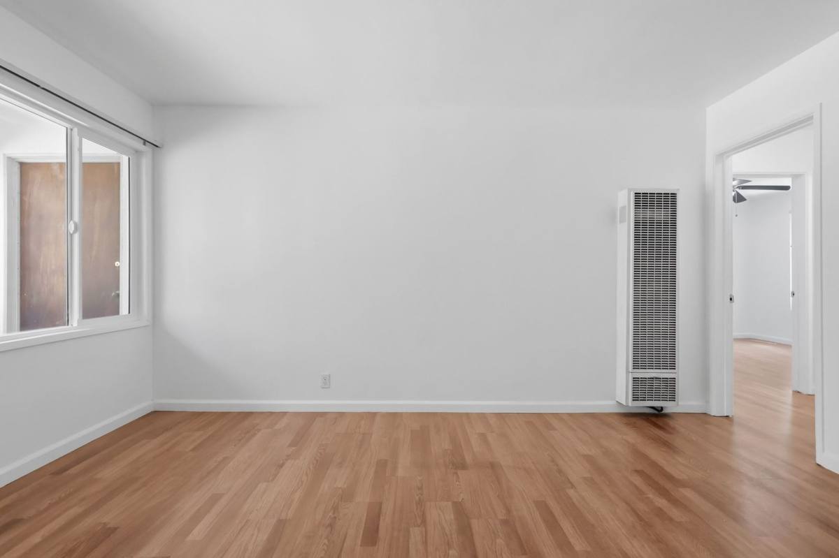 Apartment for rent at 5642-5646 Laurel Canyon Ave, Valley Village, CA 91607