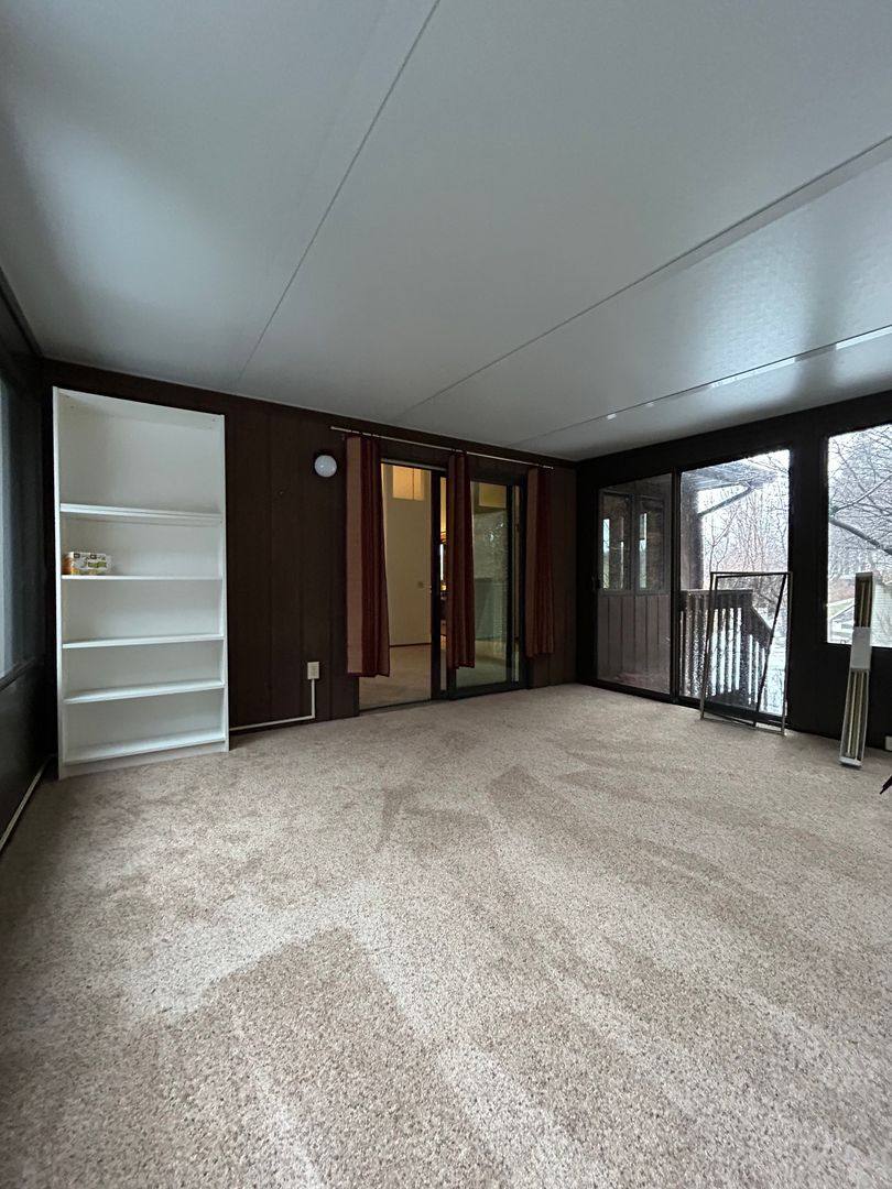 Apartment for rent at 3617 Parkwood Place, La Crosse, WI 54601
