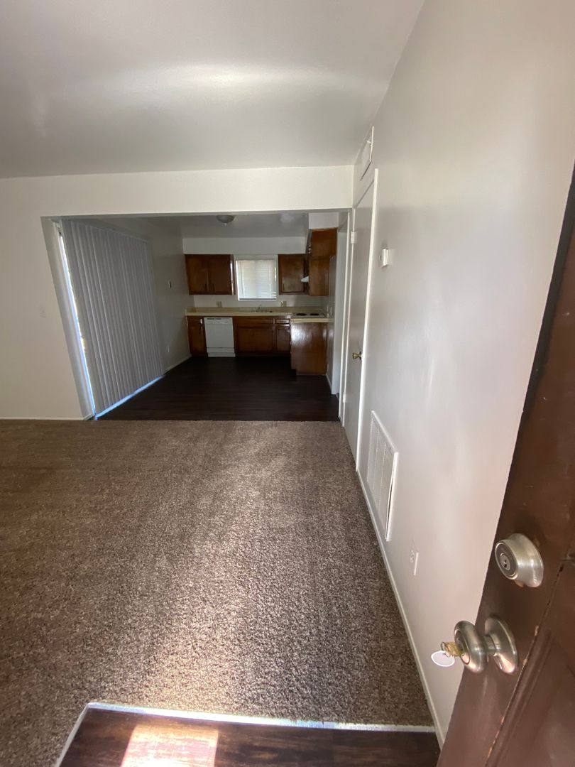 Apartment for rent at 2540 Olive St, Bakersfield, CA 93301