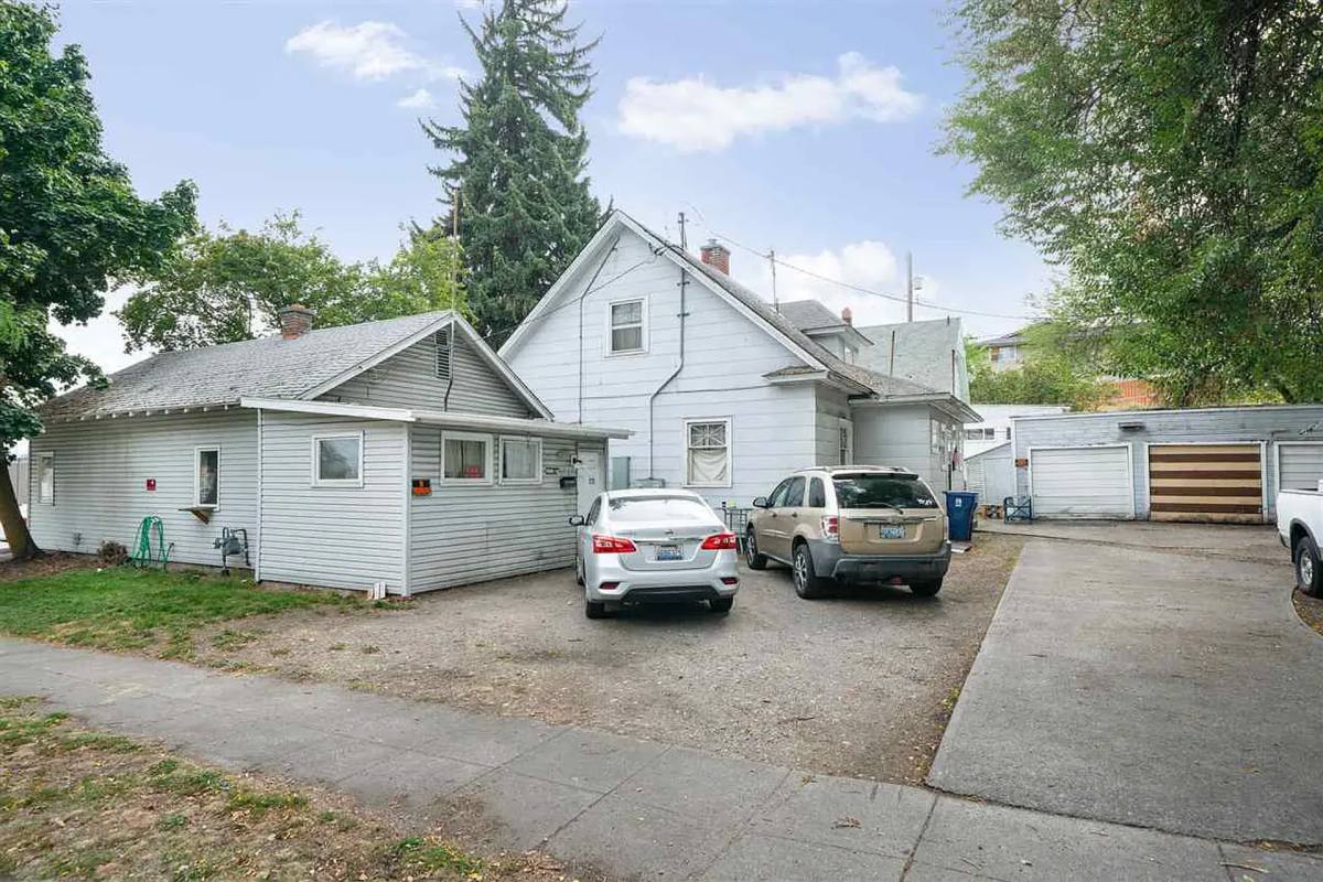 Apartment for rent at 1725 N Howard St, Spokane, WA 99205