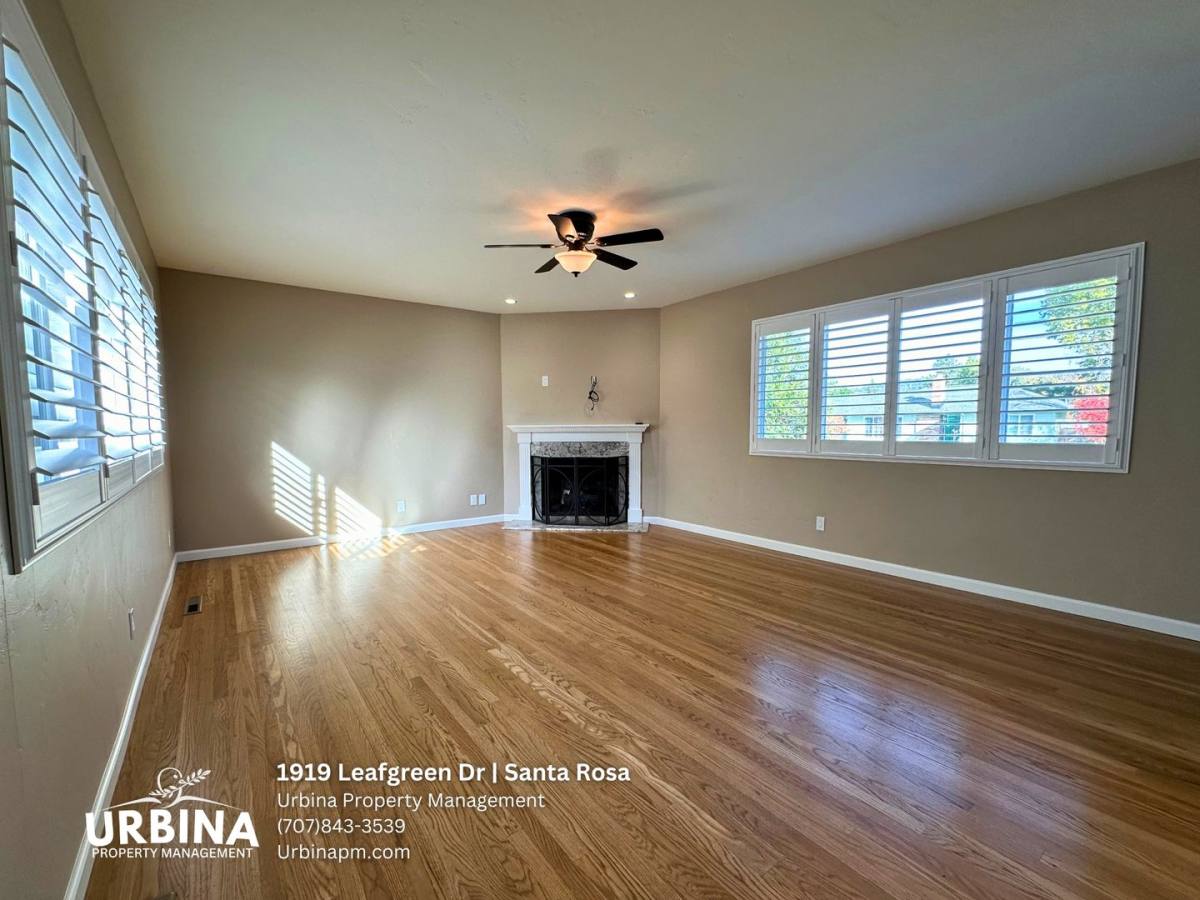 House for rent at 1919 Leafgreen Dr, Santa Rosa, CA 95405
