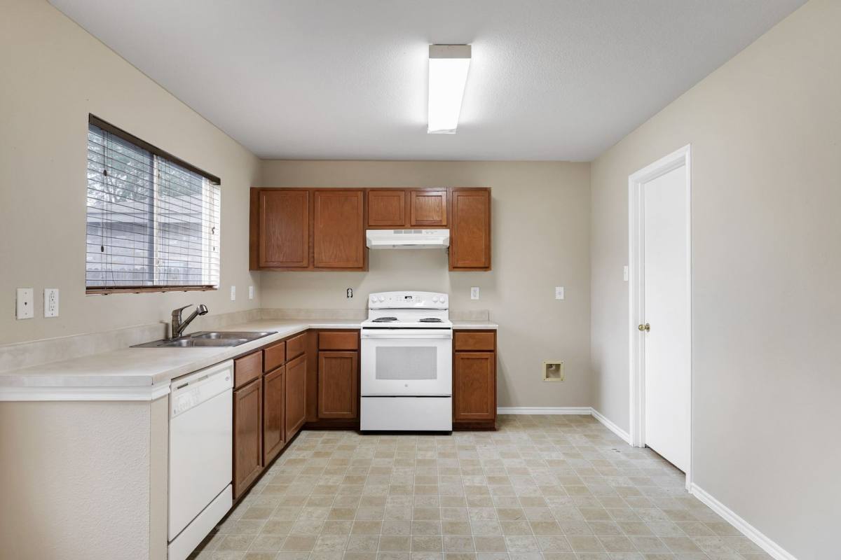 House for rent at 210 Birchwood Bay, San Antonio, TX 78253