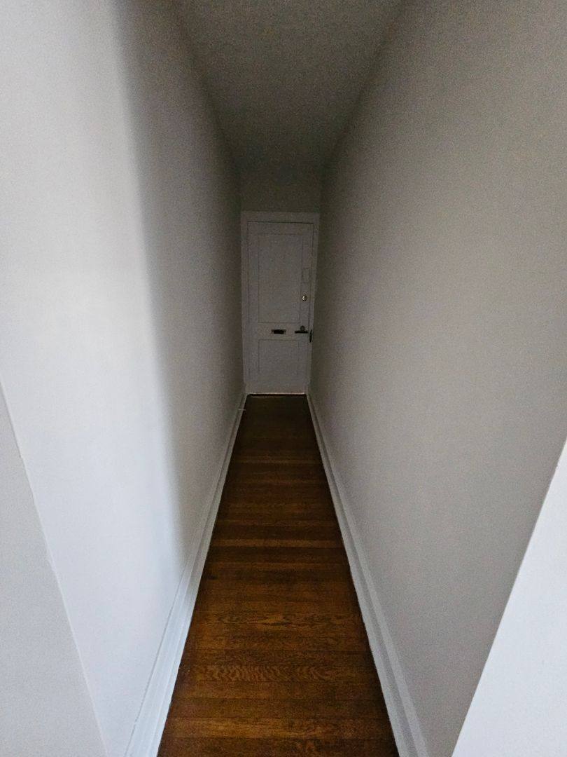 Apartment for rent at 410 Linden St, Jenkintown, PA 19046