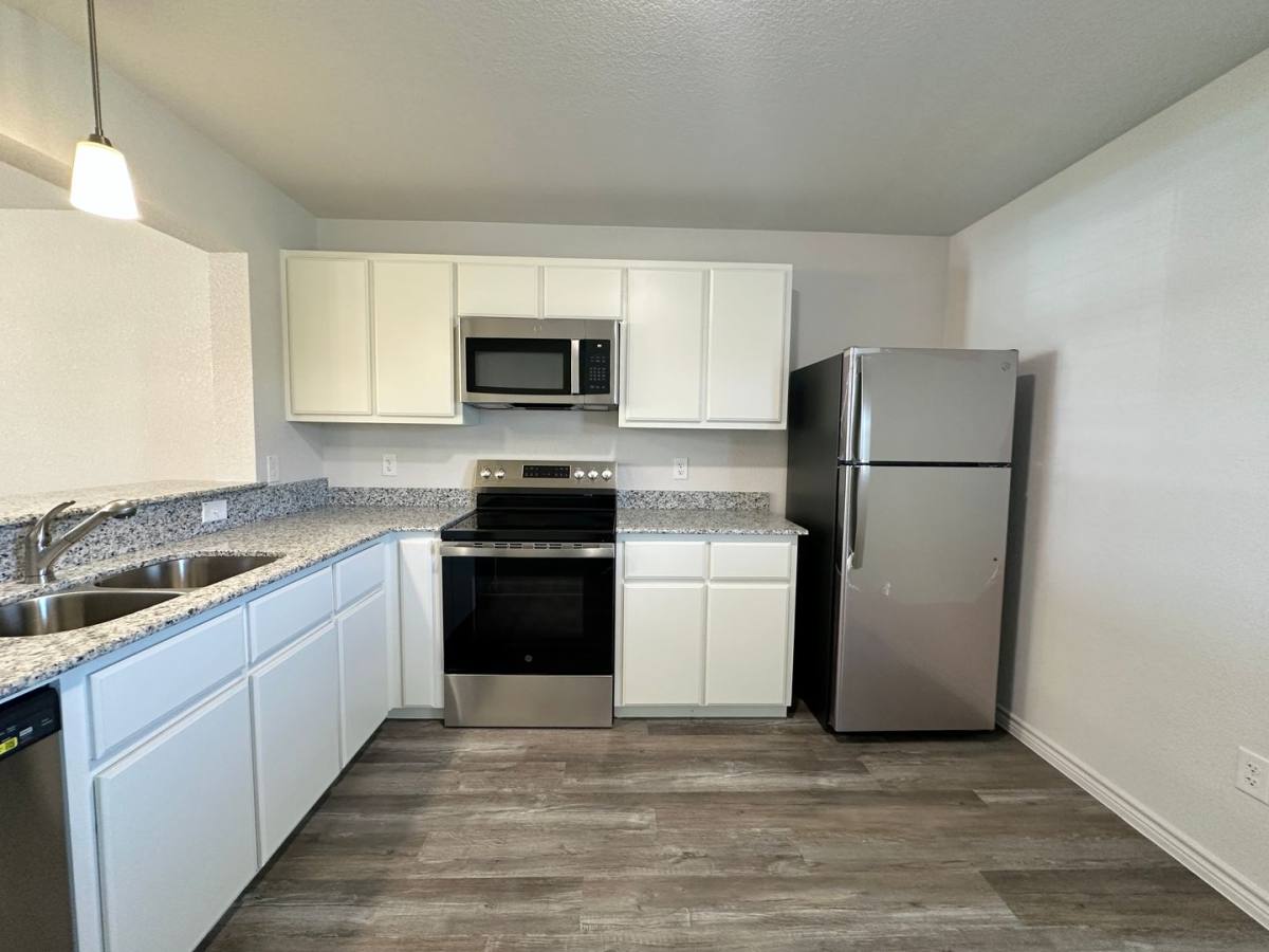 Townhouse for rent at 222 B Dolphin Dr, Temple, TX 76501