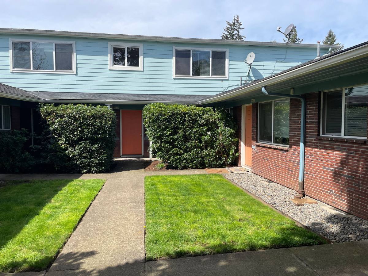 Apartment for rent at 5509 NE 29th Ave, Portland, OR 97211