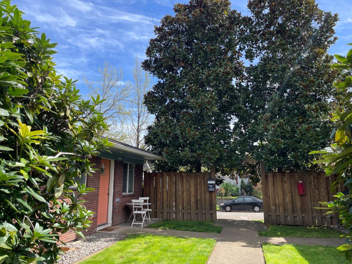 Apartment for rent at 5509 NE 29th Ave, Portland, OR 97211
