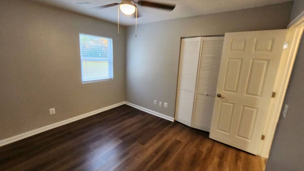 Apartment for rent at 1520 Heritage Lane, Florence, SC 29505