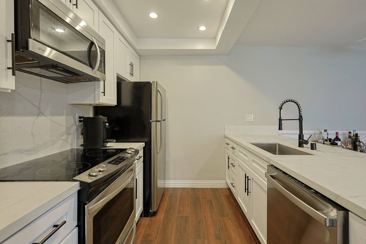 Condo for rent at 10737 San Diego Mission Rd, San Diego, CA 92108