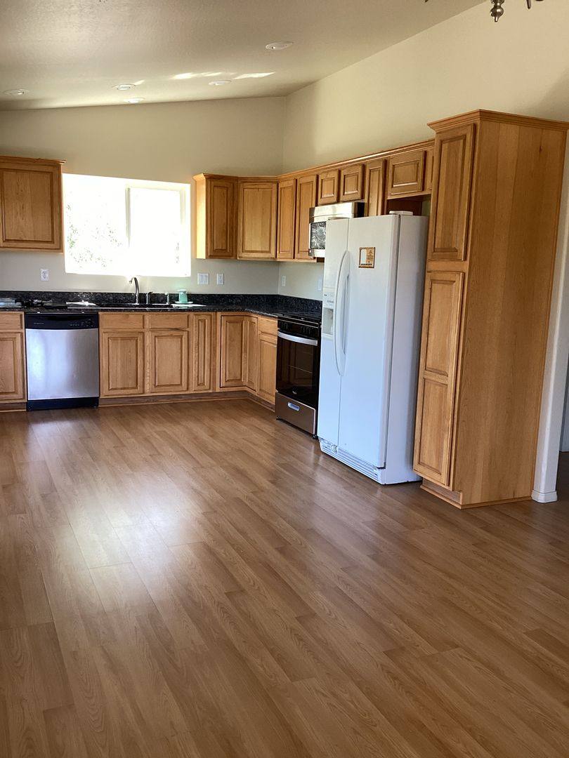House for rent at 943 W Lookout Rd, Prescott, AZ 86303