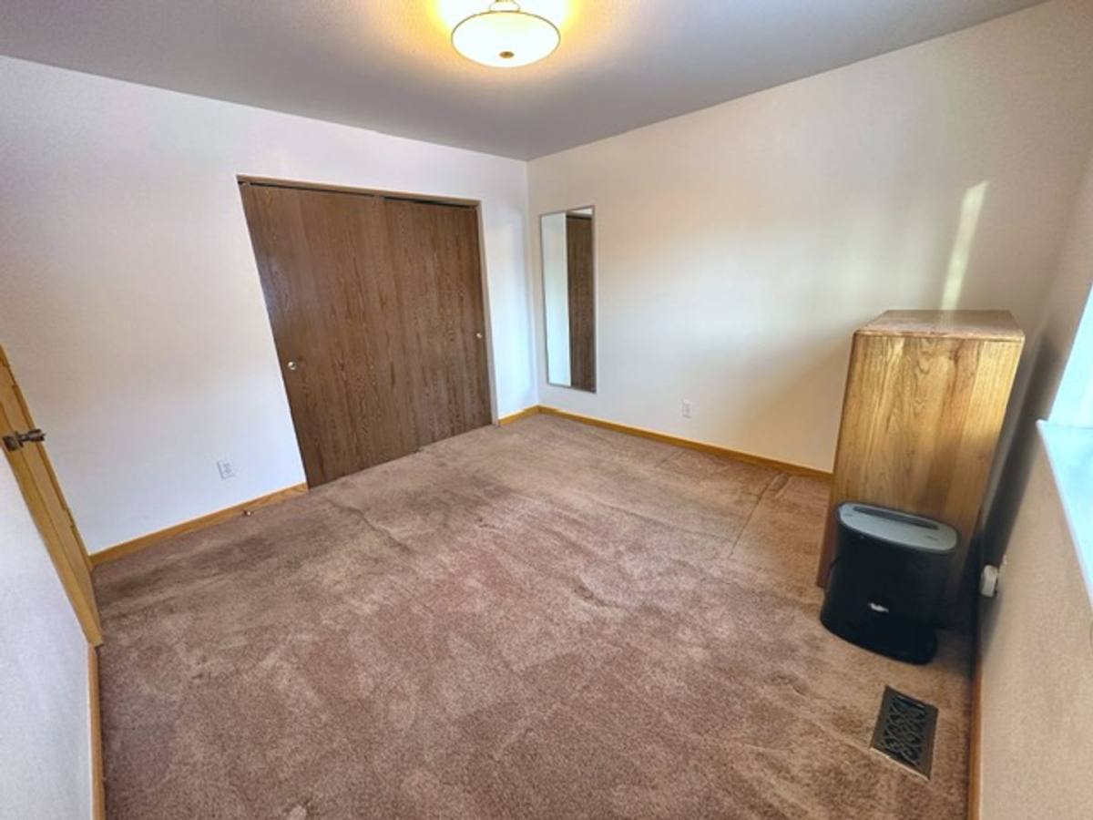 House for rent at 1822 Bellevue Loop, Anchorage, AK 99515