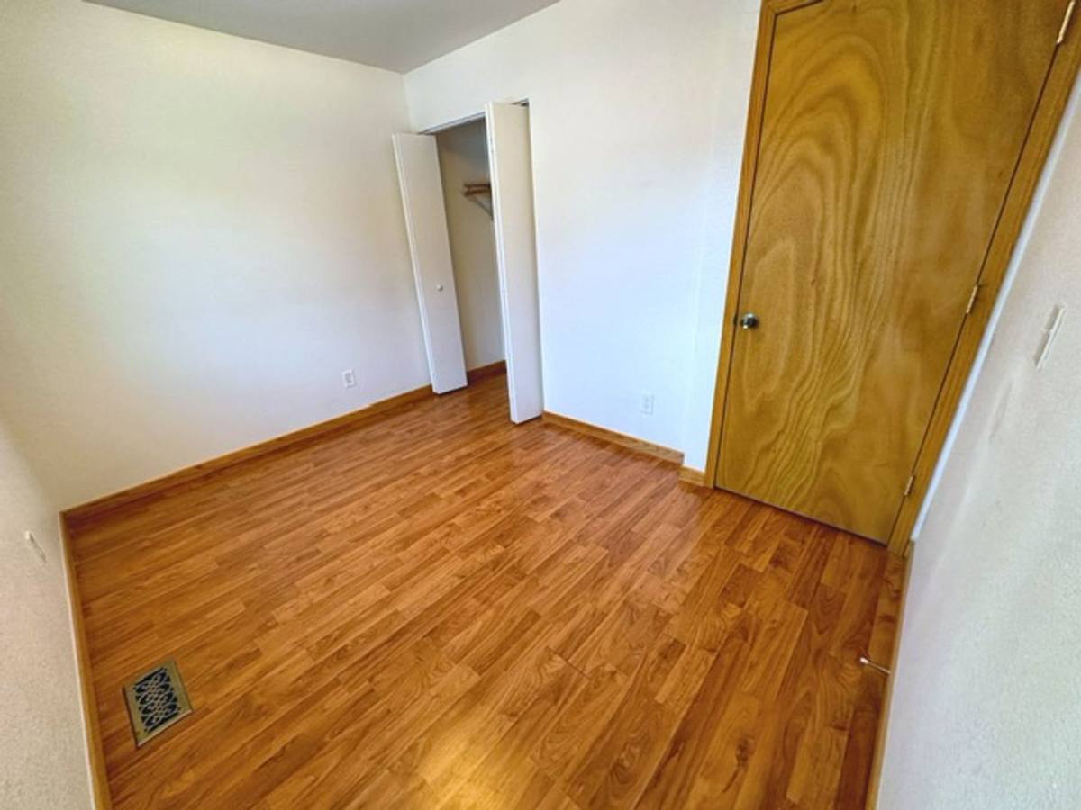 House for rent at 1822 Bellevue Loop, Anchorage, AK 99515