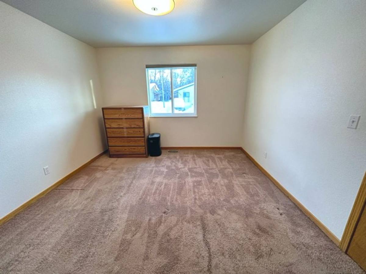 House for rent at 1822 Bellevue Loop, Anchorage, AK 99515