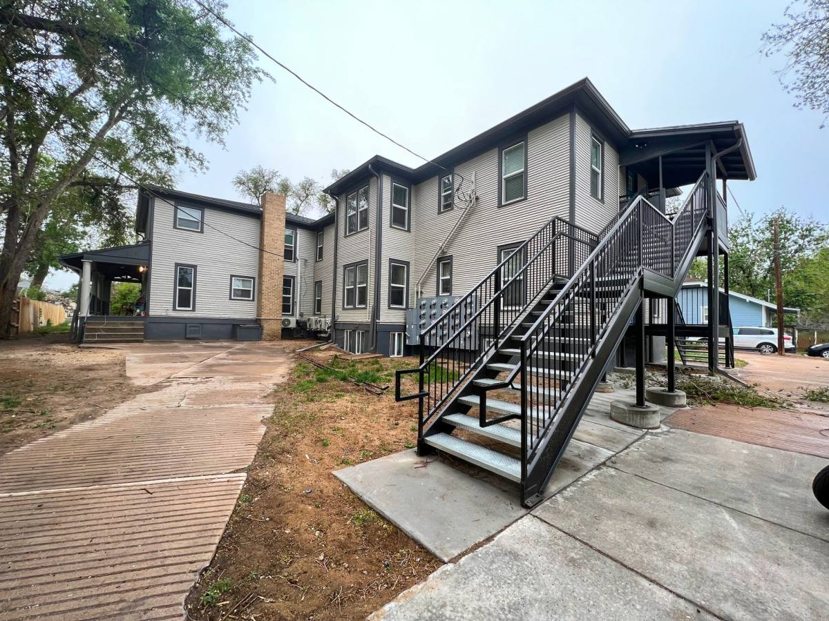 Apartment for rent at 1213-1219 12th St, Greeley, CO 80631