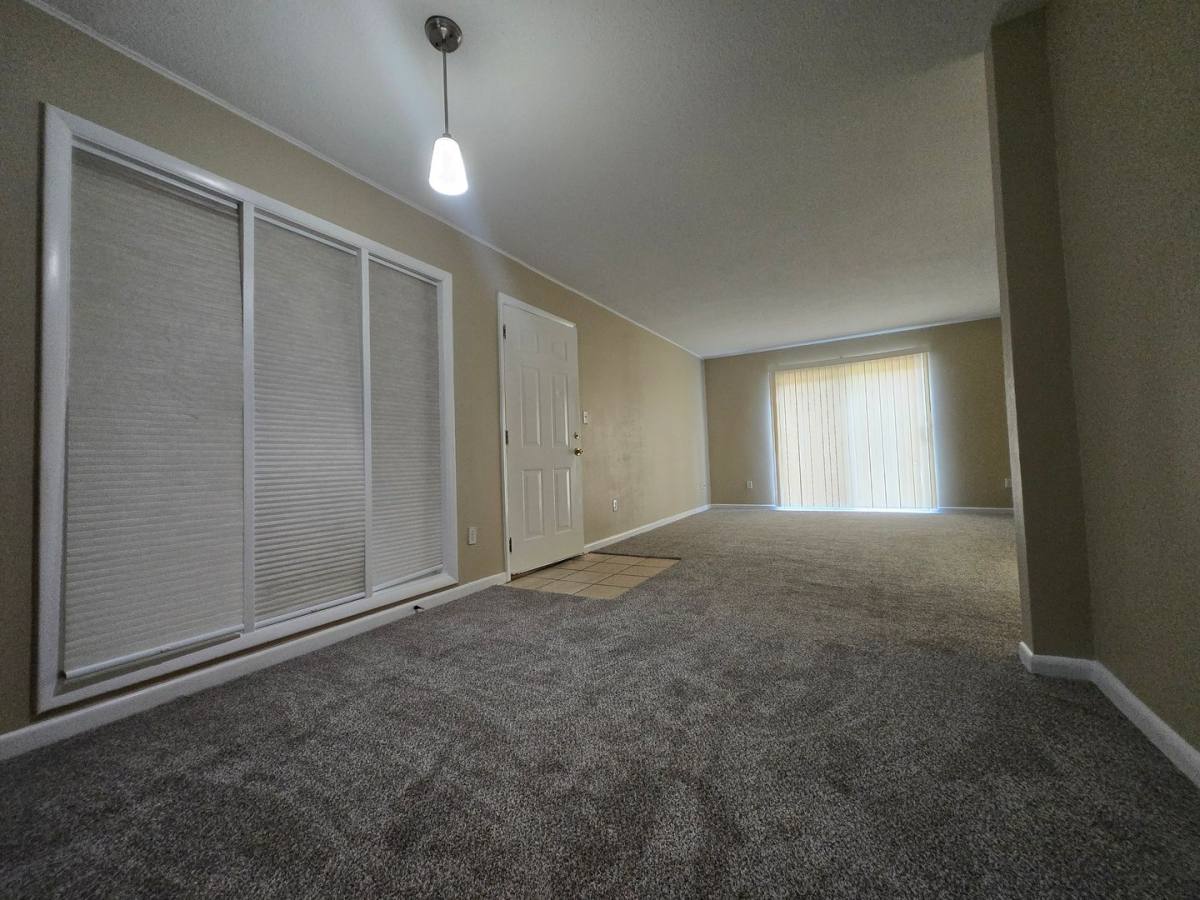 Apartment for rent at 507 NW 39th Rd, Gainesville, FL 32607