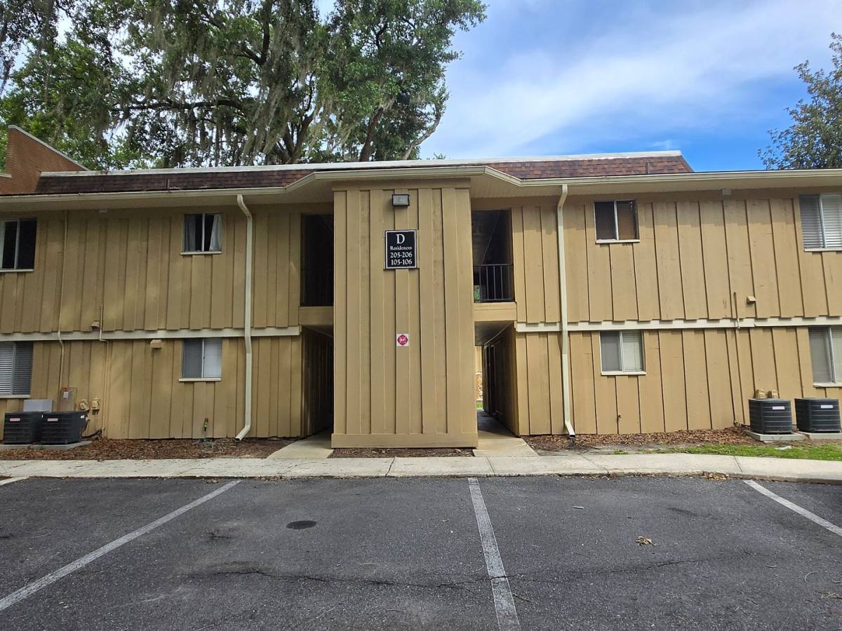 Apartment for rent at 507 NW 39th Rd, Gainesville, FL 32607