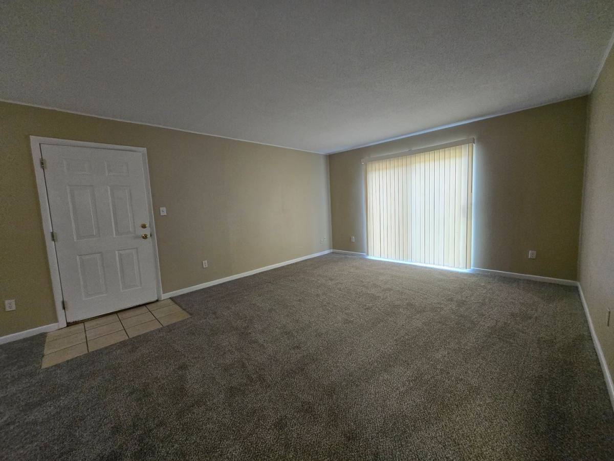 Apartment for rent at 507 NW 39th Rd, Gainesville, FL 32607