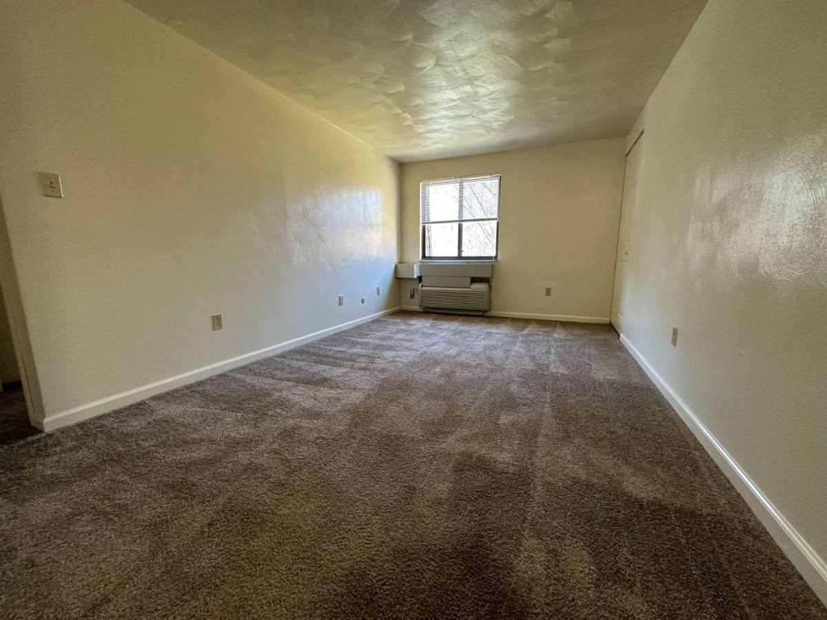 Apartment for rent at 308 Kellywood Manor, New Kensington, PA 15068