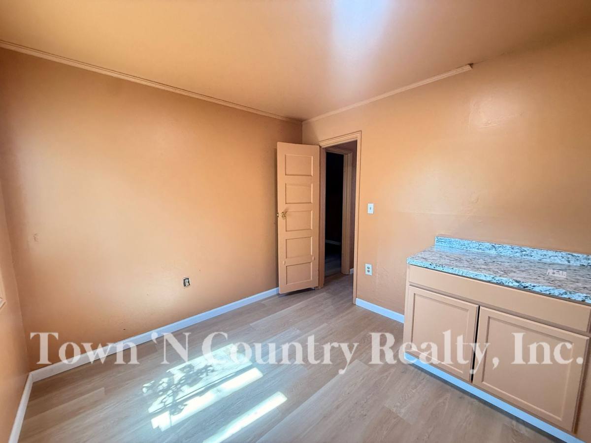 Apartment for rent at 428 436 N, King City, CA 93930