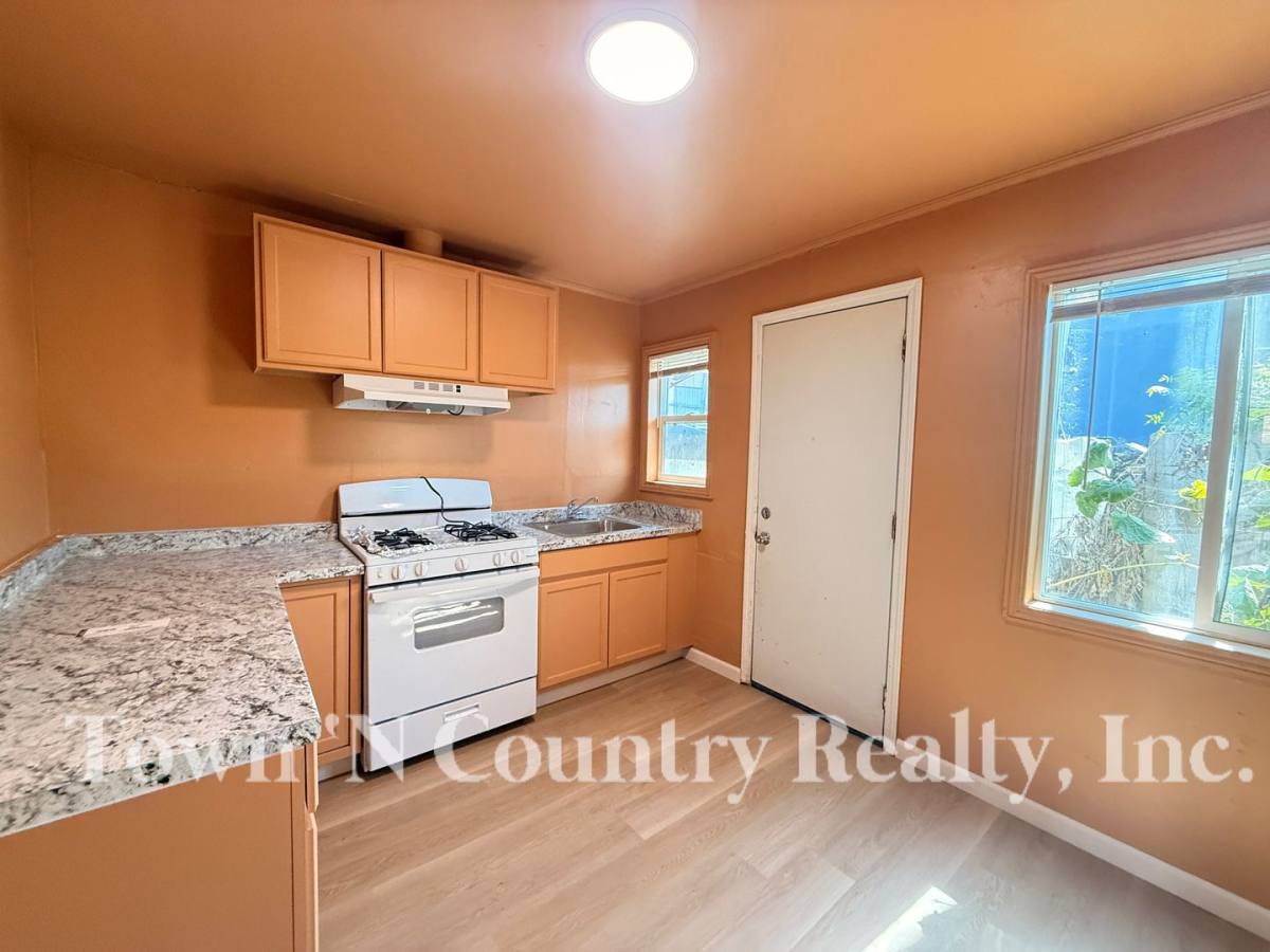 Apartment for rent at 428 436 N, King City, CA 93930