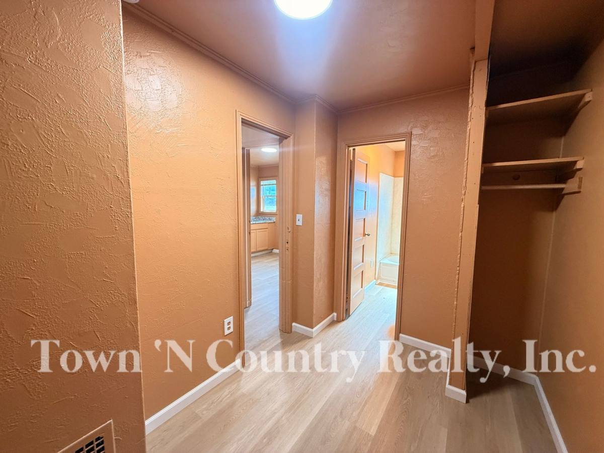 Apartment for rent at 428 436 N, King City, CA 93930