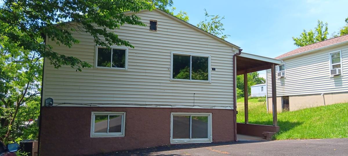 House for rent at 130 E St, Christiansburg, VA 24073