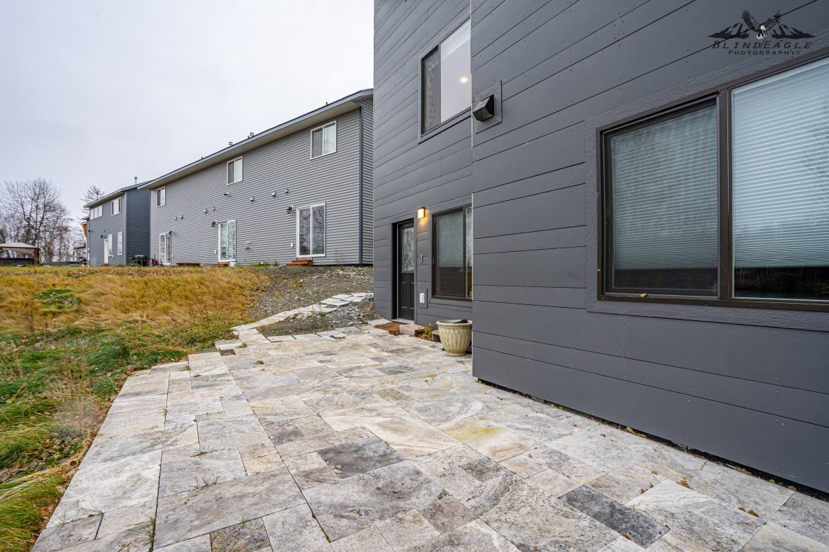 Apartment for rent at 1165 E Westpoint Dr, Wasilla, AK 99654