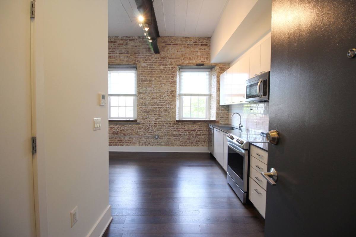 Apartment for rent at 515 N Washington, Alexandria, VA 22314