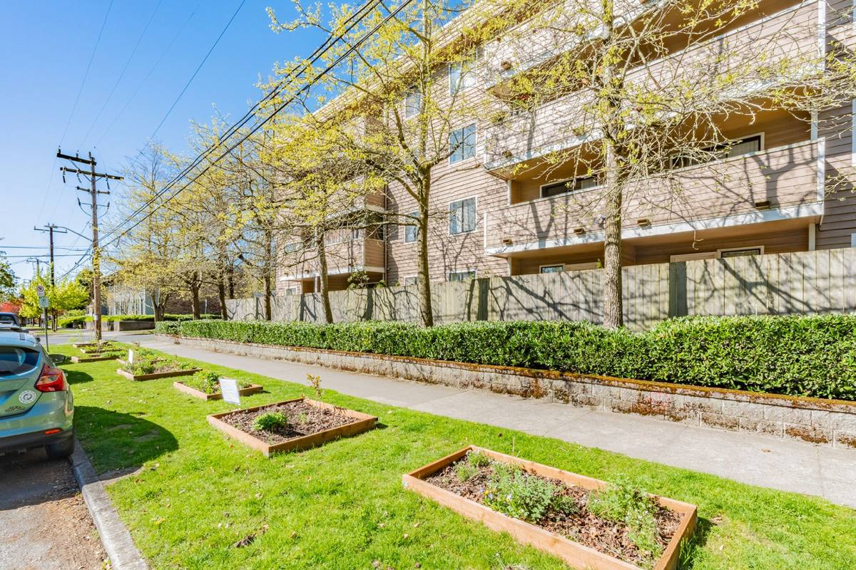 Apartment for rent at 1503 18th Ave, Seattle, WA 98122