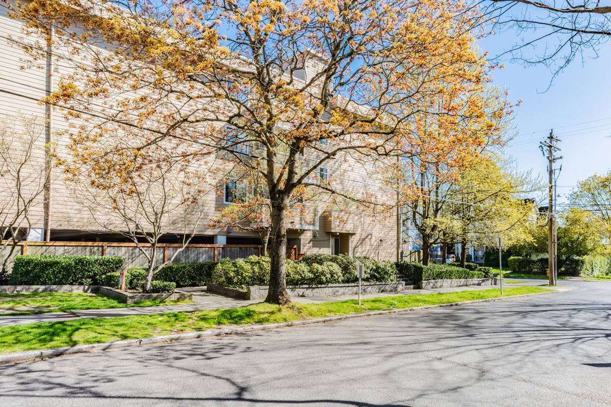 Apartment for rent at 1503 18th Ave, Seattle, WA 98122