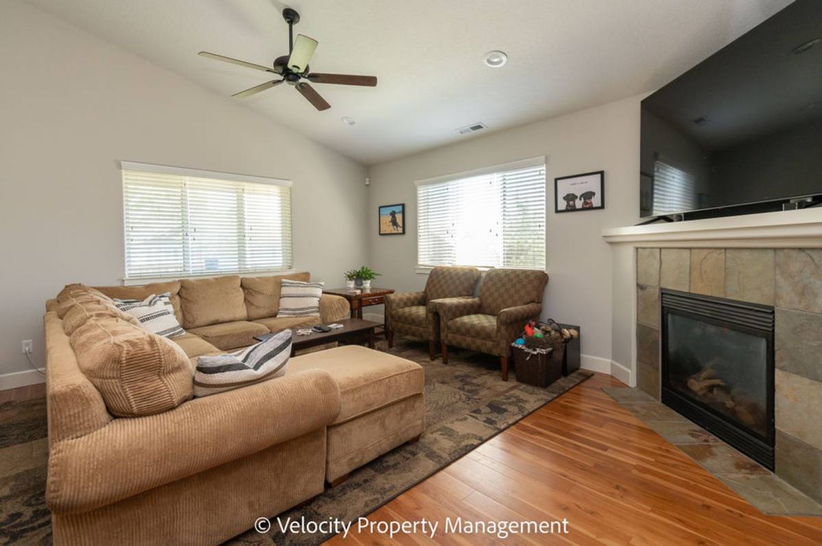 House for rent at 20681 Couples Lane, Bend, OR 97702
