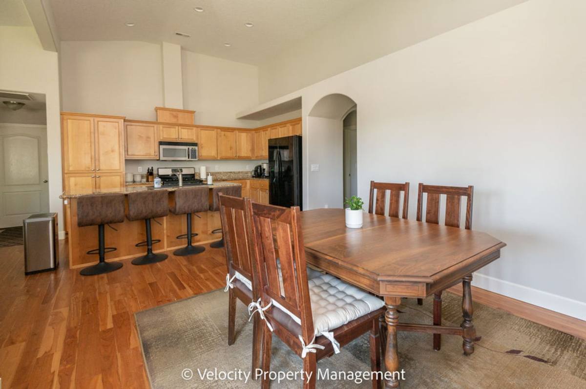 House for rent at 20681 Couples Lane, Bend, OR 97702
