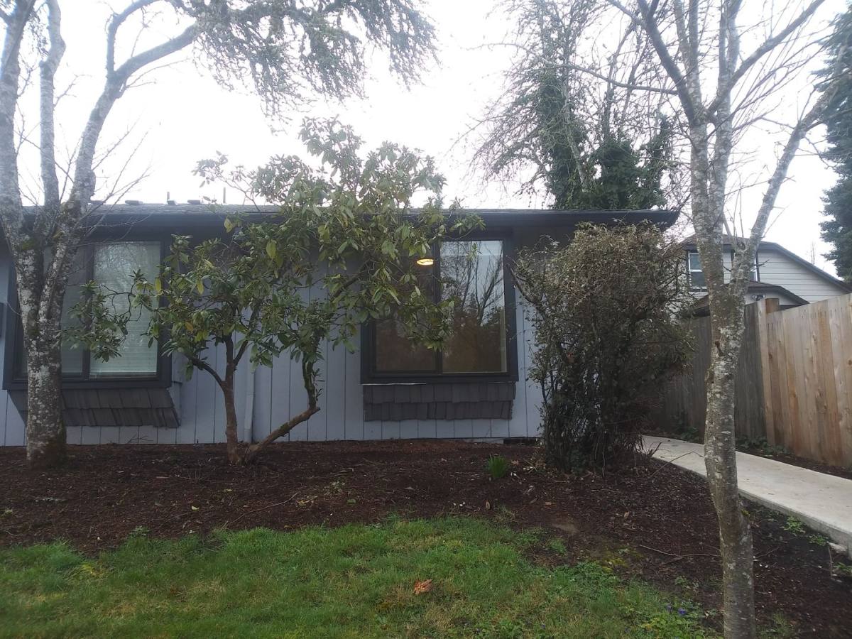 Apartment for rent at 1816 18th Ave, Forest Grove, OR 97116