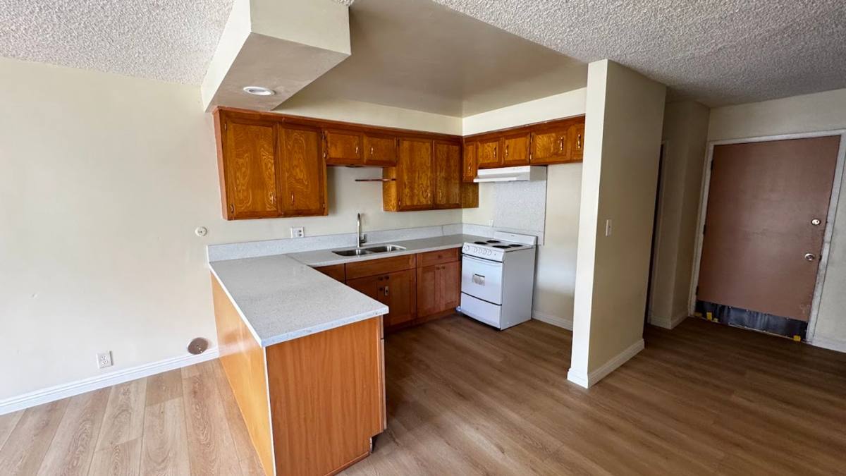 Apartment for rent at 515 Fairview Ave, Arcadia, CA 91007