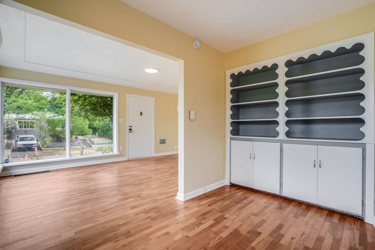House for rent at 6806 N Monteith Ave, Portland, OR 97203
