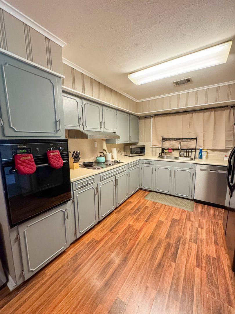 House for rent at 1605 Captain Shreve Dr, Shreveport, LA 71105