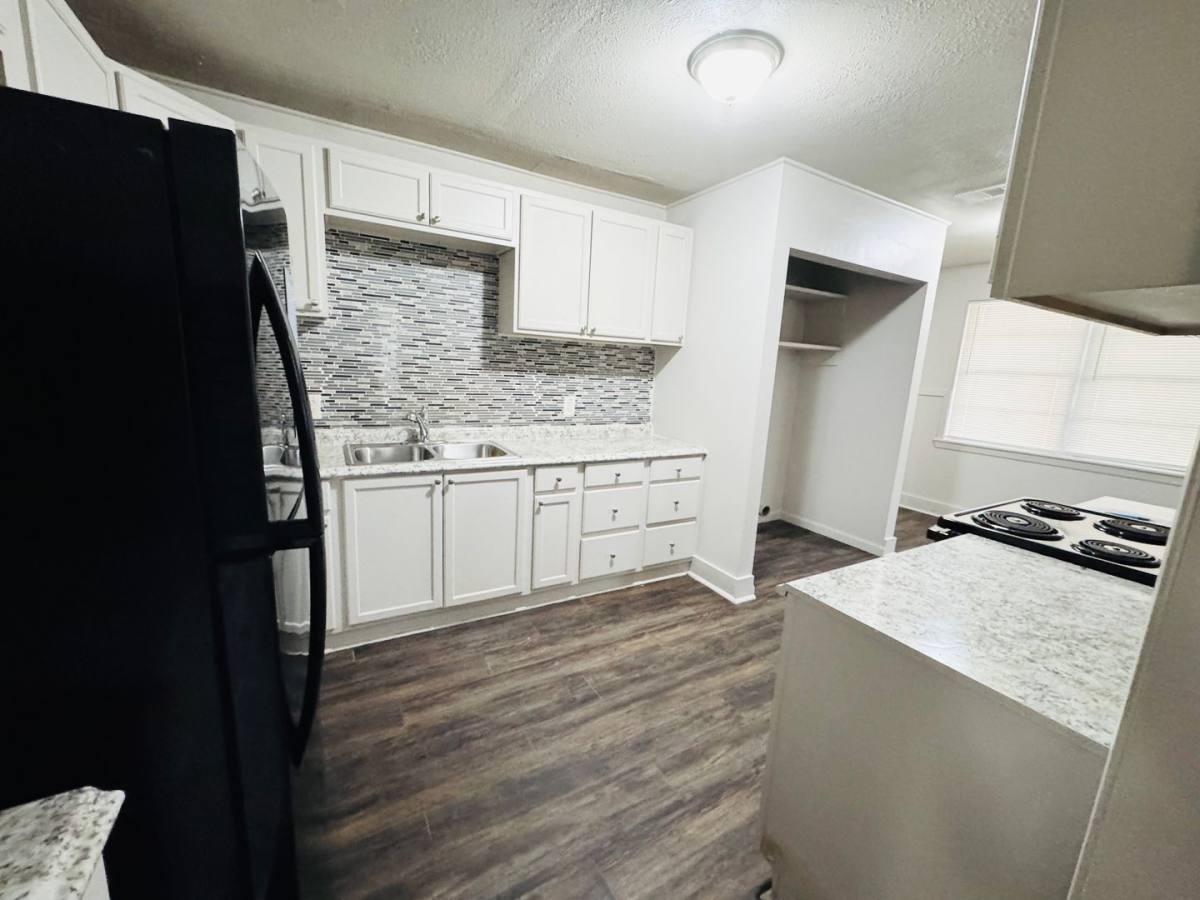 House for rent at 1955 Rice Dr, Baton Rouge, LA 70802