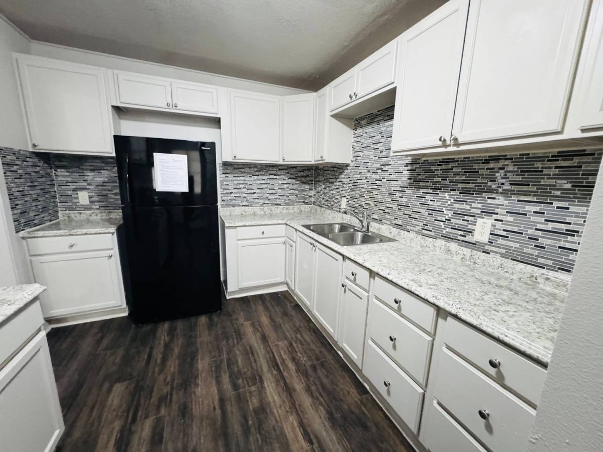 House for rent at 1955 Rice Dr, Baton Rouge, LA 70802