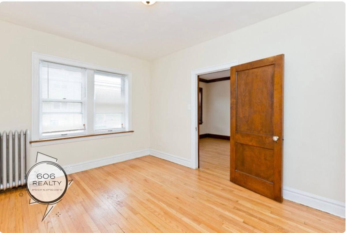 Apartment for rent at 1940 S Grove 2N, Berwyn, IL 60402