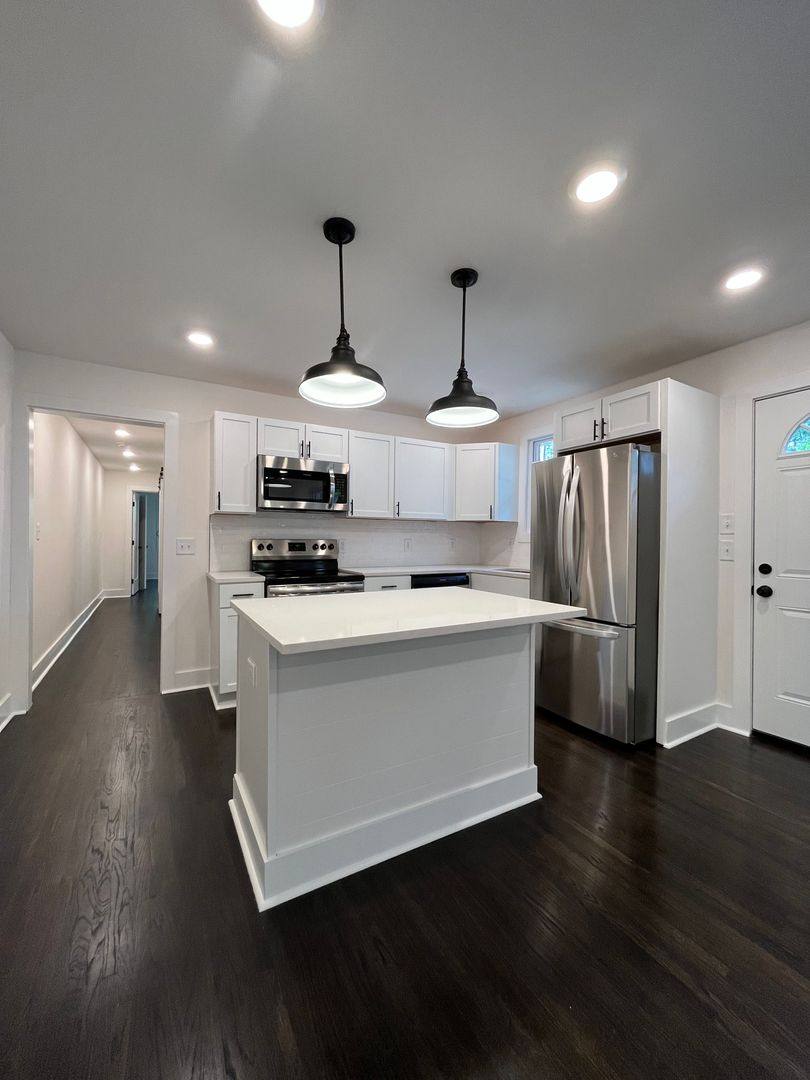 House for rent at 1402 Montgomery Ave, Nashville, TN 37207