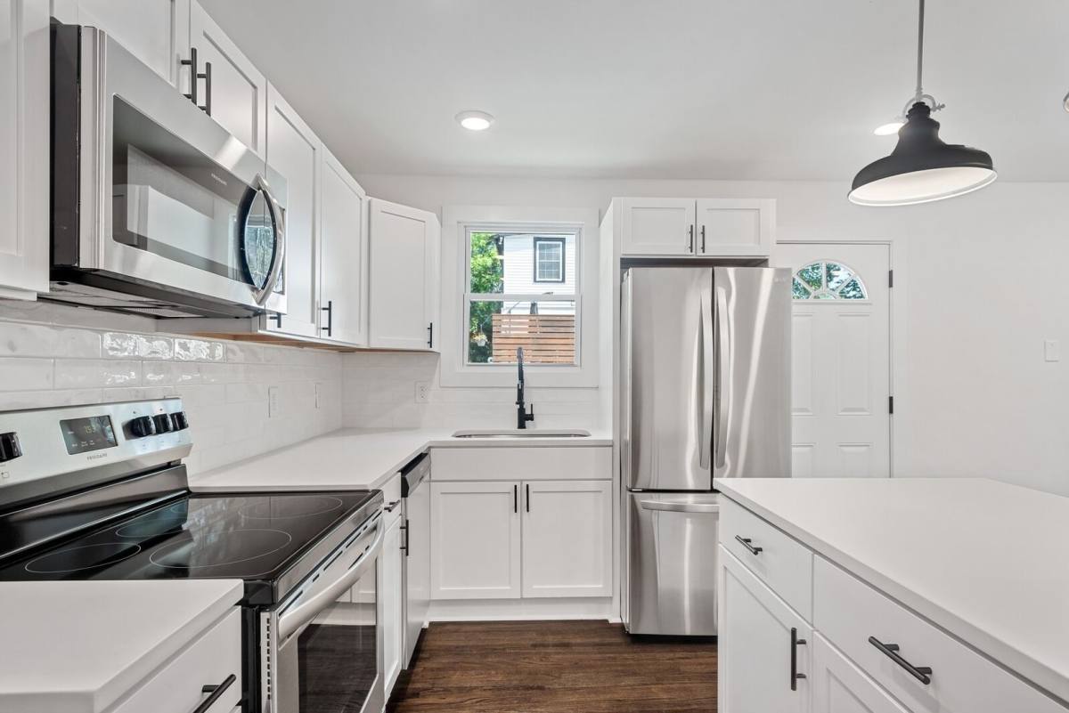 House for rent at 1402 Montgomery Ave, Nashville, TN 37207