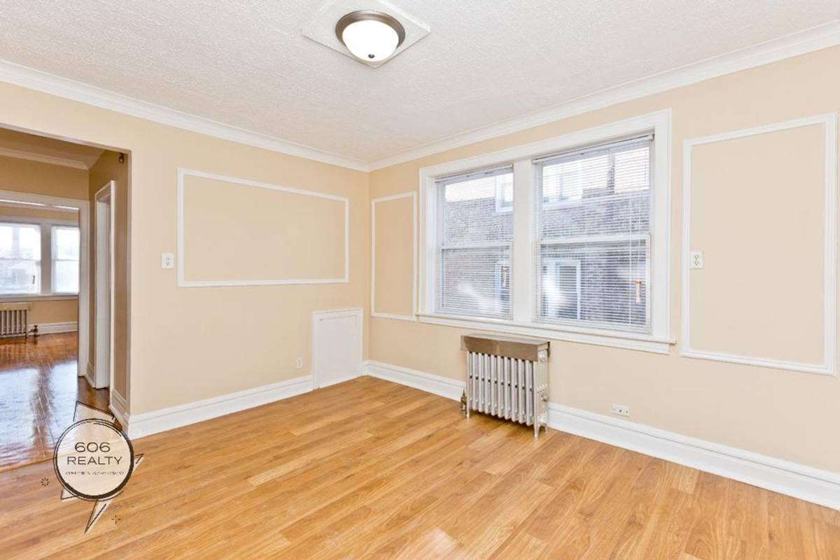 Apartment for rent at 2247 S Gunderson #1, Berwyn, IL 60402