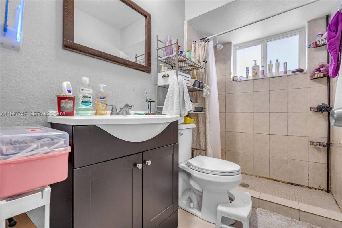 House for rent at 17930 NE 6th Ave, Miami, FL 33162