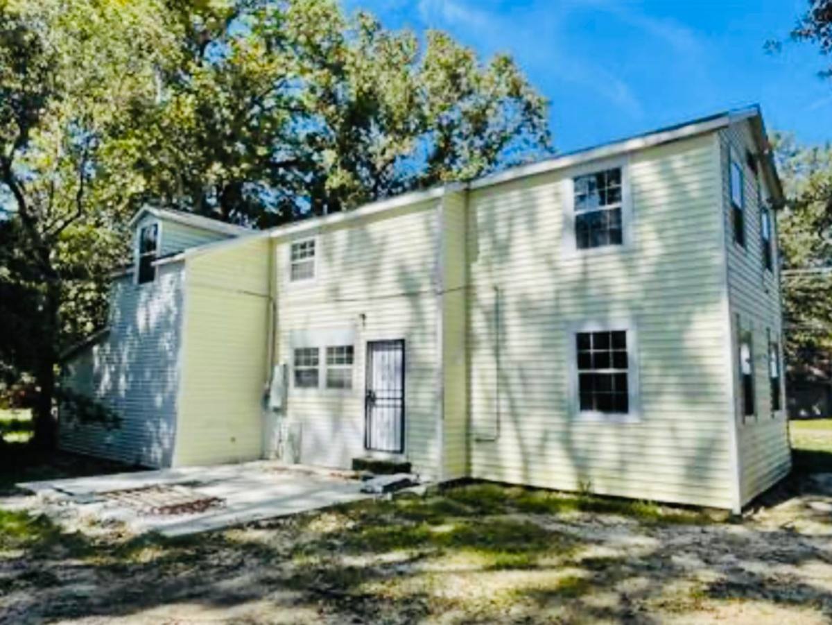 House for rent at 3324 Hollywood St, Baton Rouge, LA 70805