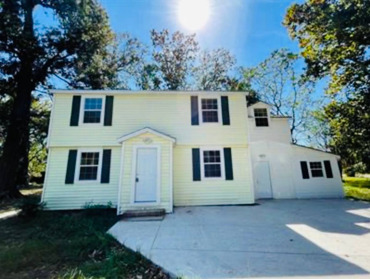 House for rent at 3324 Hollywood St, Baton Rouge, LA 70805