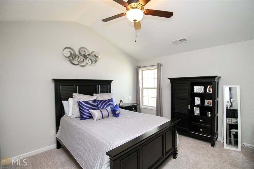 House for rent at 345 Cliffhaven Circle, Newnan, GA 30263
