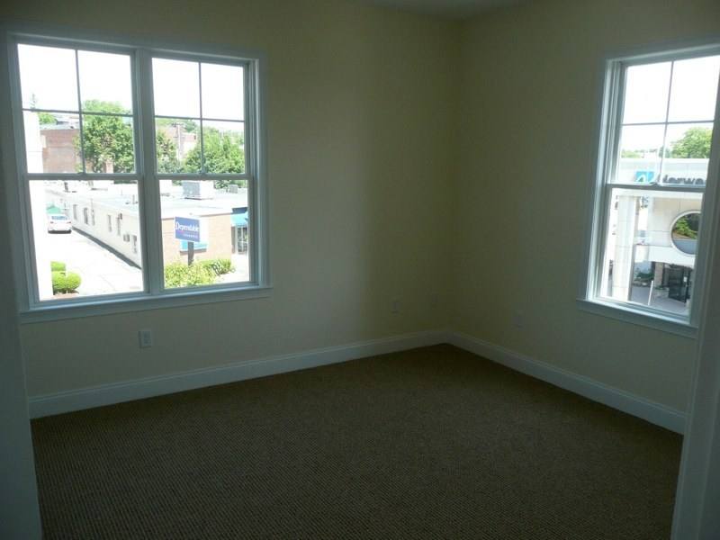 Apartment for rent at 32 Guild St, Norwood, MA 02062