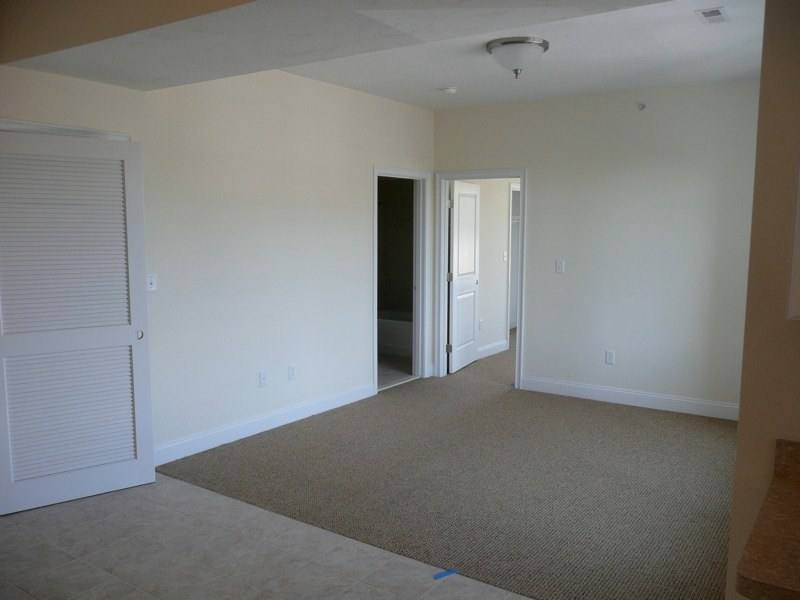 Apartment for rent at 32 Guild St, Norwood, MA 02062